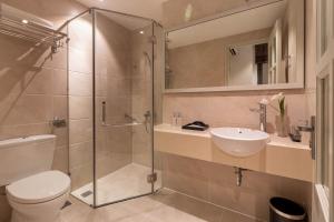 Vannituba majutusasutuses Keypad Hotel - Nhân Hòa