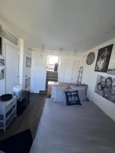 Kuchyň nebo kuchyňský kout v ubytování Logement entier dans le port de Deauville