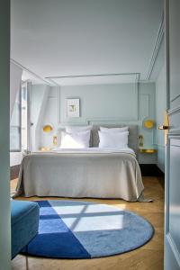 Postel nebo postele na pokoji v ubytování Maison Armance - Esprit de France