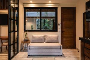 Posezení v ubytování New Tulum Gem Private Pool Ground Floor