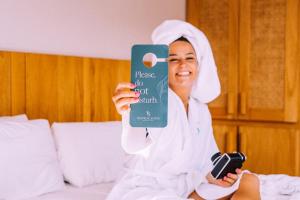 Gostje med bivanjem v nastanitvi Tropical Suites Hotel