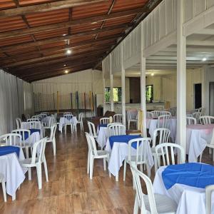 Restaurace v ubytování Sítio com Espaço para Eventos