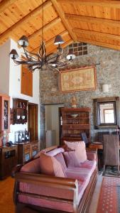 Un lugar para sentarse en Villa view Arachova