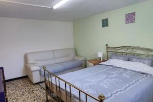 Ένα ή περισσότερα κρεβάτια σε δωμάτιο στο Chambre au calme, petit déjeuner inclus