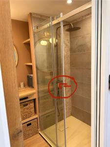 Ένα μπάνιο στο Triplex Le Petit Cocon +18 φωτογραφίες