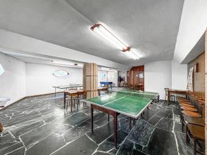 Leikjaherbergið á Appartamento sulle piste da SCI con SALA GIOCHI