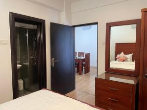 Ένα ή περισσότερα κρεβάτια σε δωμάτιο στο Magnolia Lake View Luxury Residence +2 φωτογραφίες