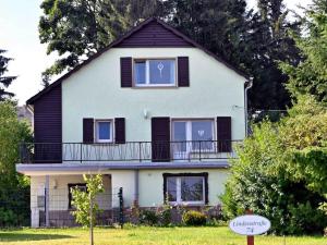 Fotografie z fotogalerie ubytování Landhaus Hanna Comfortable holiday residence v destinaci Schönheide