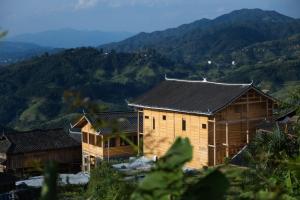 山景或在民宿看到的山景