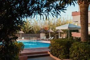 Πισίνα στο ή κοντά στο Apartamentos Portu Saler