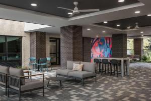 Posezení v ubytování Home2 Suites By Hilton East Austin - near Downtown and UT