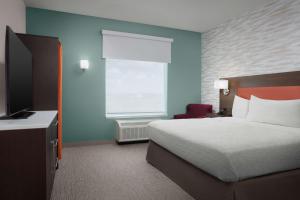 Postel nebo postele na pokoji v ubytování Home2 Suites By Hilton Laredo North
