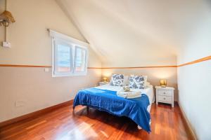 A bed or beds in a room at Benalmádena Coast Villa