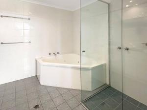 Bagno di Unit 24 - Avoca Palms Resort