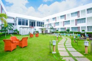 Zahrada ubytování SAARAL RESORTS & HOTELS PVT Ltd