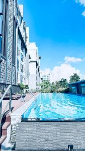 Bassein majutusasutuses Treasure Condo swimming Wifi cooking või selle lähedal