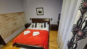 Posteľ alebo postele v izbe v ubytovaní Apartament Bystra Woda 28 z garażem