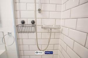 Kuvagallerian kuva majoituspaikasta Compact 1BR Studio, Fast Wi-Fi & Kitchenette, Great for Short Stays & Monthly Bookings, joka sijaitsee kohteessa Little Marlow