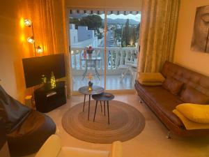 Posedenie v ubytovaní Apartment RoSol Albir Playa + 23 fotografií