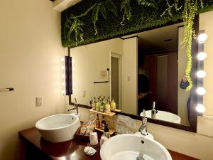 Koupelna v ubytování Hotel The Lotus Bali (Adult Only)