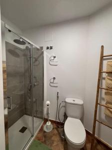 タラベラ・デ・ラ・レイナにあるBajo en Paralela 89 - B3のギャラリーの写真 +13枚の写真