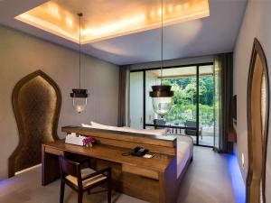 Avista Hideaway Phuket Patong - MGallery的休息区
