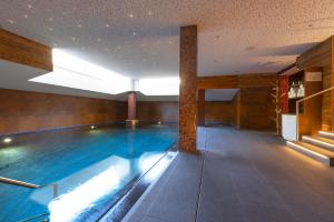 Bassein majutusasutuses Valluga Hotel või selle lähedal