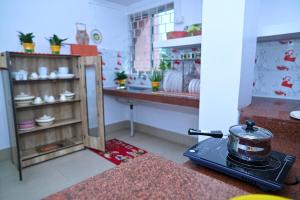 Parag Abode - A Luxury Homestay的厨房或小厨房