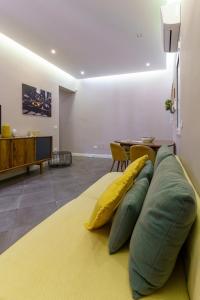 A seating area at Felt in love in Catania