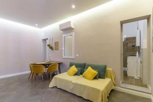 A seating area at Felt in love in Catania