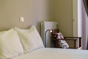 A bed or beds in a room at Felt in love in Catania