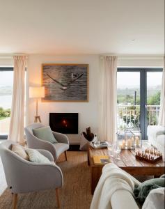 Posezení v ubytování Wishome - Espectacular Villa con acceso privado a la playa de Oyambre