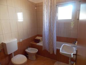 Kúpeľňa v ubytovaní House Andro