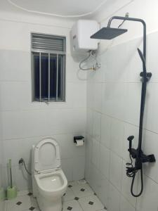 Tina Ma Hotel的一间浴室