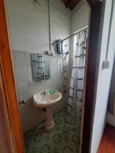 Ένα μπάνιο στο Home Away from Home +21 φωτογραφίες