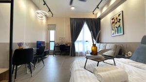 En eller flere senge i et værelse på Mossaz By Synergy Property Management + 288 billeder