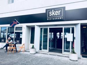Foto sihtkohas Ólafsvík asuva majutusasutuse Black pearl galeriist