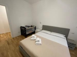 Ένα ή περισσότερα κρεβάτια σε δωμάτιο στο Easy to stay