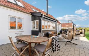 Fotografie z fotogalerie ubytování Awesome Home In Hirtshals With Sauna v destinaci Hirtshals