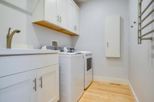 Photo de la galerie de l'établissement Furnished Patio Family-Friendly Cape Cod Home!, à Centerville