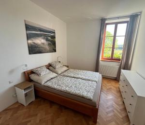 Postel nebo postele na pokoji v ubytování Stará Škola