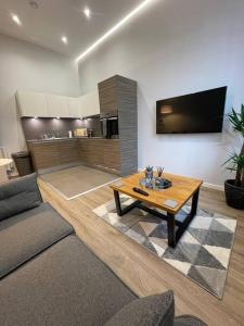 Kuchyň nebo kuchyňský kout v ubytování Luxury 1 Bedroom Bournville Apartment