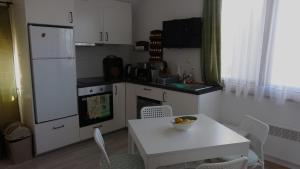 Η κουζίνα ή μικρή κουζίνα στο Mountainview Apartment Ski, Spa & Thermal