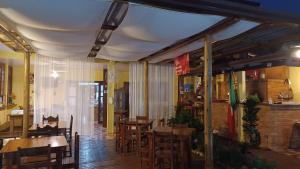 Restaurace v ubytování Pousada Miracolo