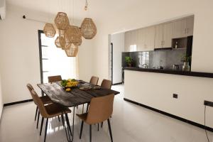 Köök või kööginurk majutusasutuses Cove Fehendhoo