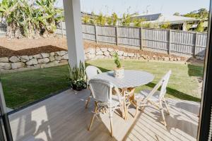 Entire Unit with Own Entrance near Gold coast Airport for family holidays 04 Beds 2 rooms外面的花园