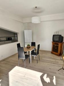 Kuchyň nebo kuchyňský kout v ubytování K&K Apartment