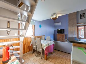 Fotografie z fotogalerie ubytování Charming holiday home close to the sea v destinaci Lombardsijde