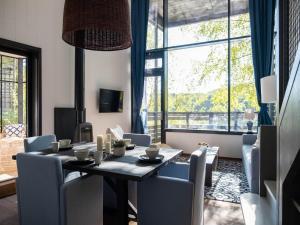 Posezení v ubytování Retreat with Luxury Comfort