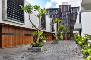 Gedung tempat apartemen berlokasi